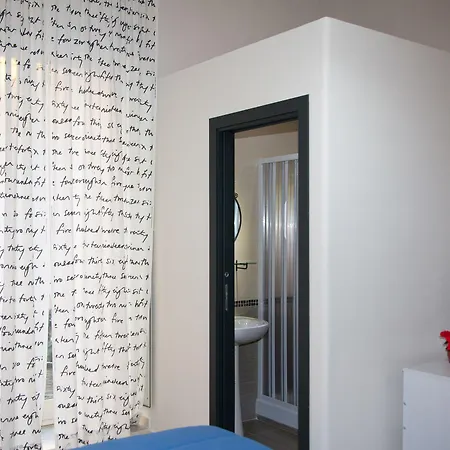 Domus Armenio 4* Nápoles