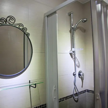 Domus Armenio 4*