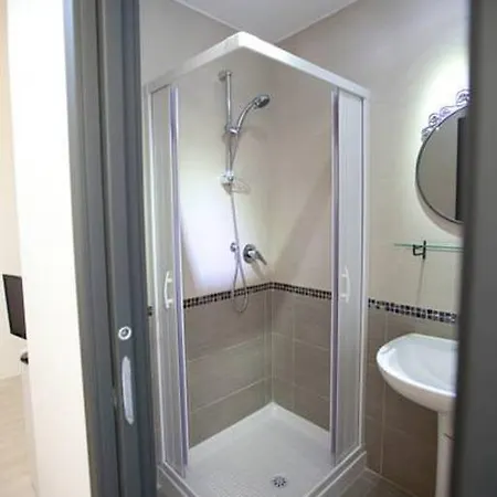 Domus Armenio 3* Nápoly