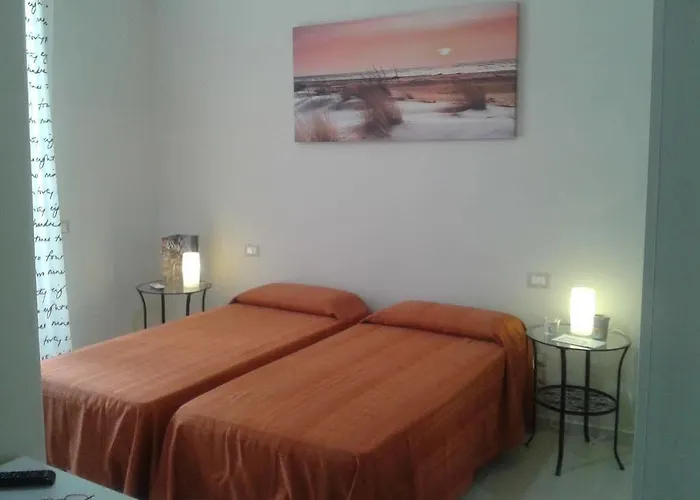 Domus Armenio 4* Naples