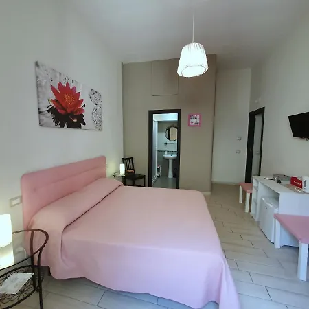 Alojamento de Acomodação e Pequeno-almoço Domus Armenio Nápoles