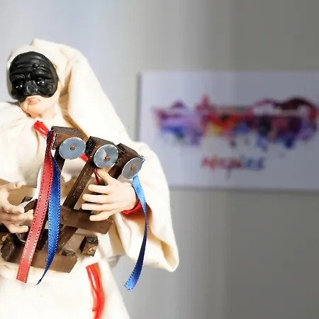 多莫斯阿莫尼欧住宿加早餐旅馆 那不勒斯