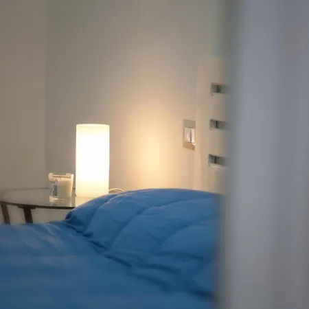 Alojamento de Acomodação e Pequeno-almoço Domus Armenio Nápoles